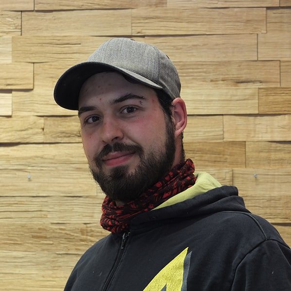 Marco Allenbach – Schreiner EFZ-min